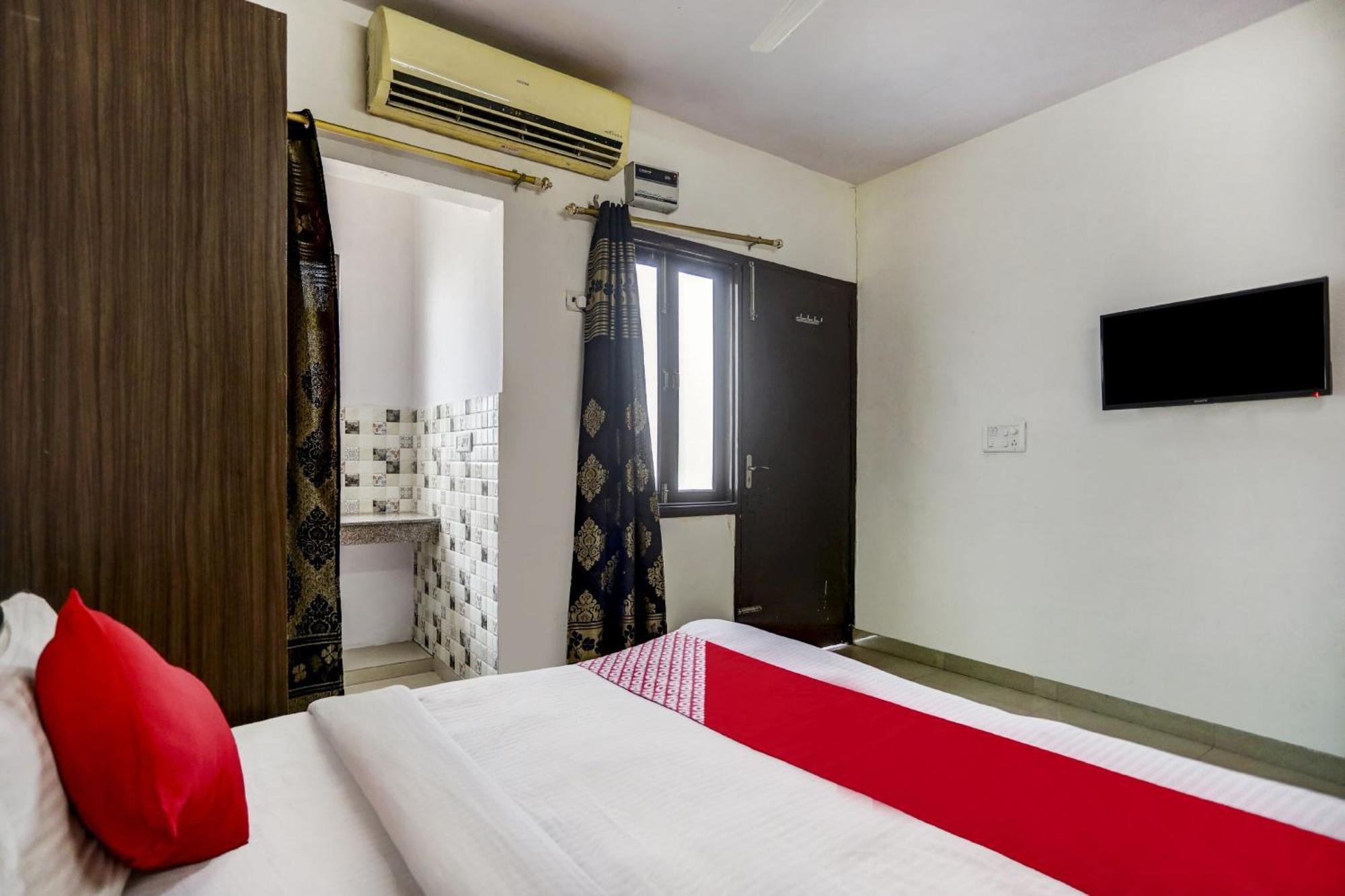 Hotel O Blissbourn New Delhi Exterior photo