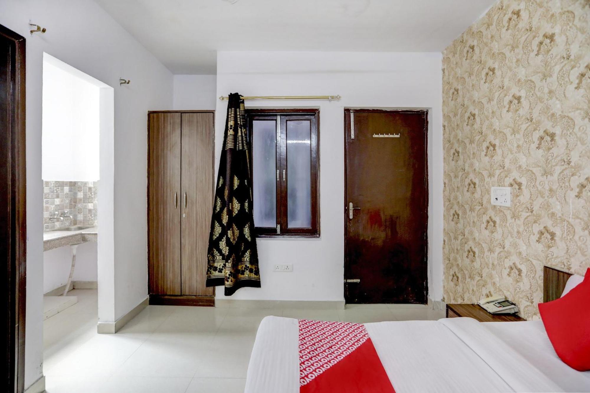 Hotel O Blissbourn New Delhi Exterior photo